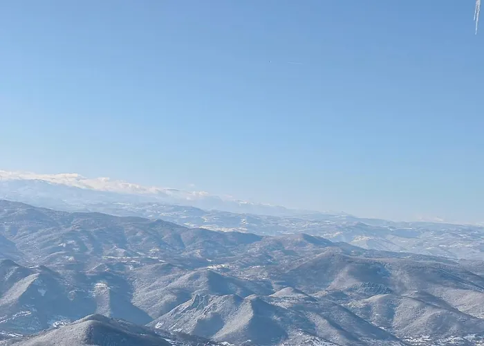 Lawa Kopaonik شقة